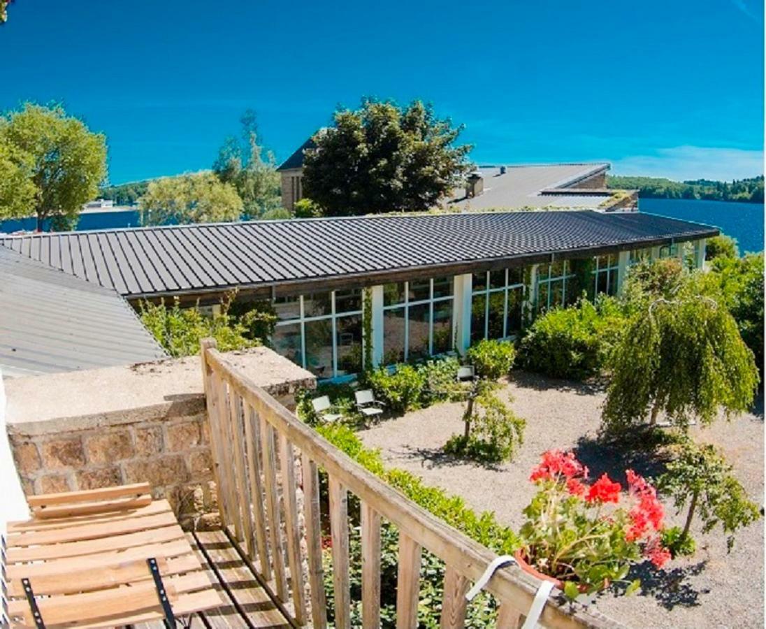 Logis Hotel Du Lac 누빅 외부 사진